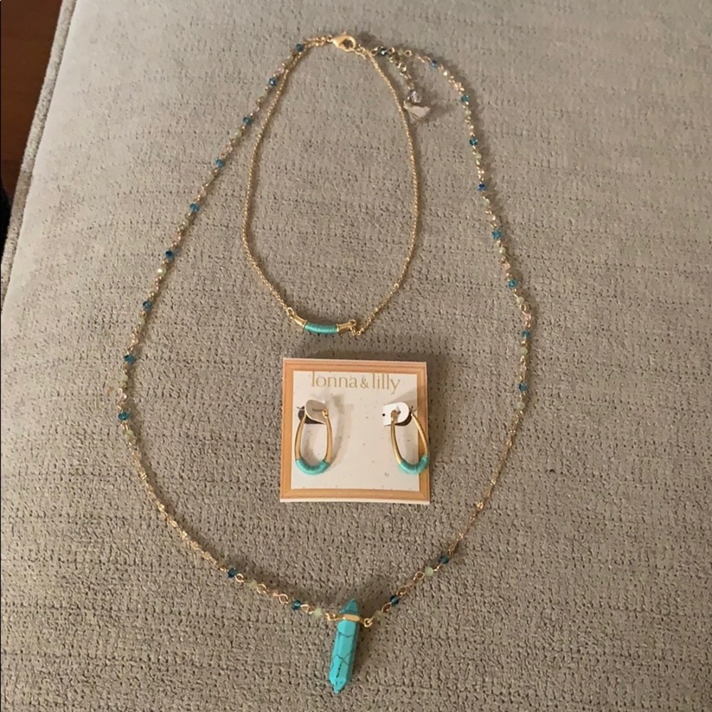Lonna & Lilly necklace and earrings set